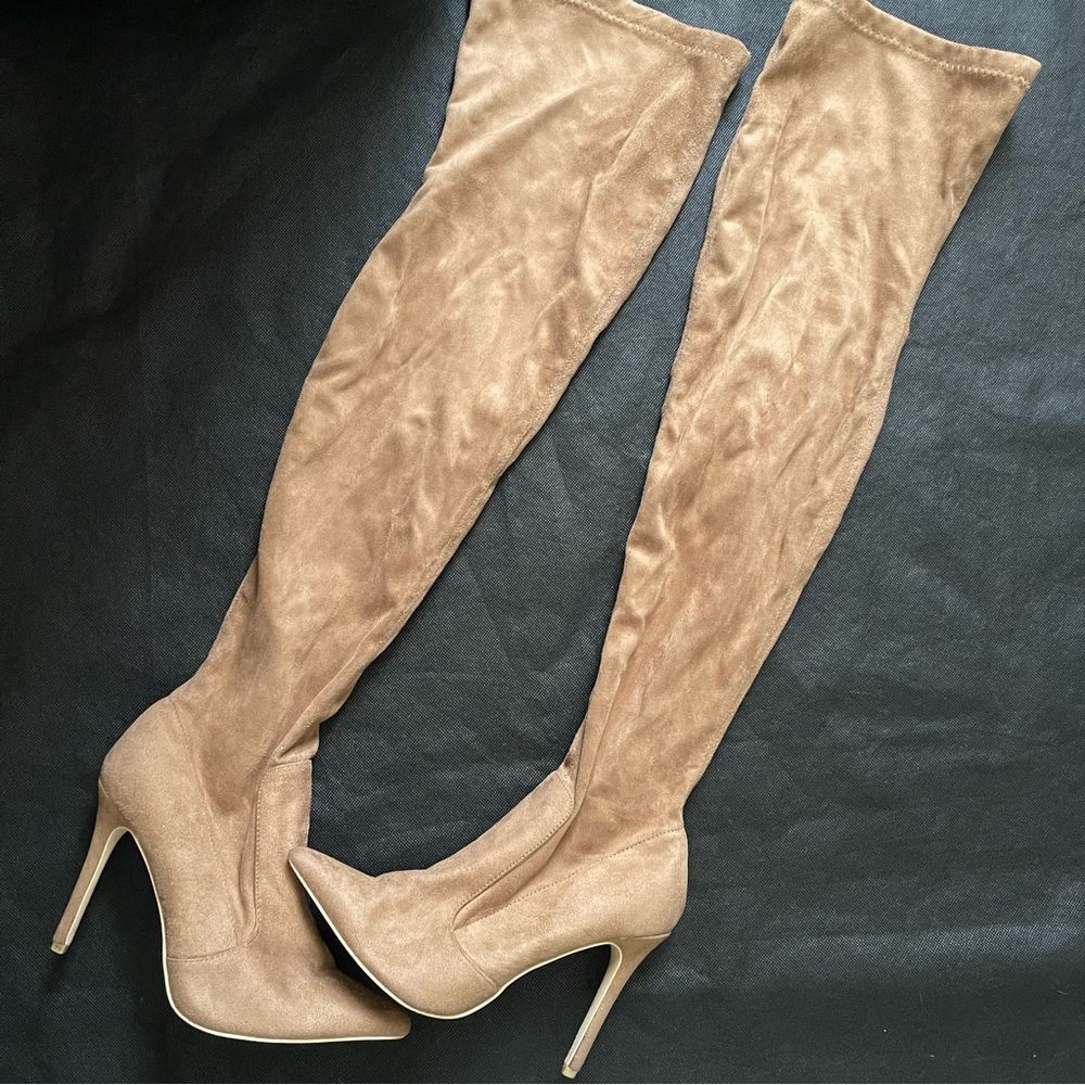 Cape Robbin Over the Knee Boots size 8